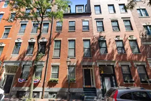 31 Myrtle St, Boston, MA 02114 - Photo 27