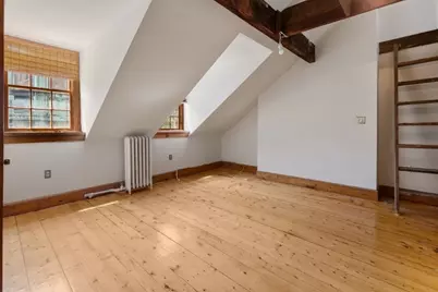31 Myrtle Street #4, Boston, MA 02114 - Photo 17