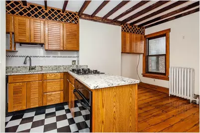 31 Myrtle Street #4, Boston, MA 02114 - Photo 3