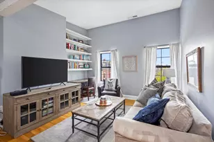 2 Monument Sq, Boston, MA 02129 - Photo 11