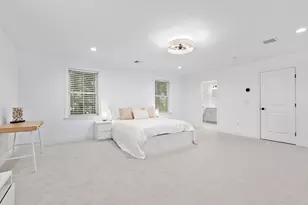 328 Village St, Medway, MA 02053 - Photo 23