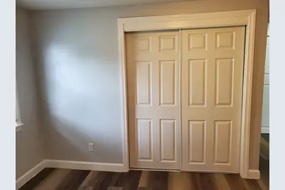 725 Bay St, Springfield, MA 01109 - Photo 11