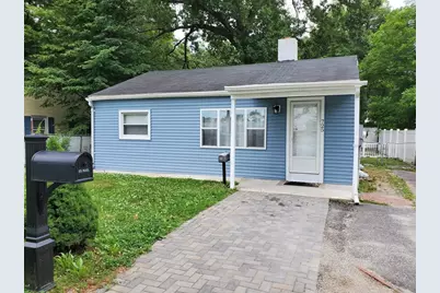 725 Bay St, Springfield, MA 01109 - Photo 1
