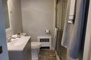 725 Bay St, Springfield, MA 01109 - Photo 7