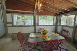 725 Bay St, Springfield, MA 01109 - Photo 19