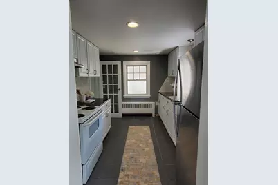 725 Bay St, Springfield, MA 01109 - Photo 13