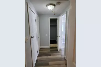 725 Bay St, Springfield, MA 01109 - Photo 9