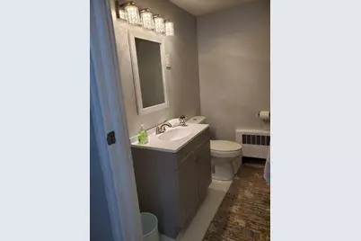 725 Bay St, Springfield, MA 01109 - Photo 7