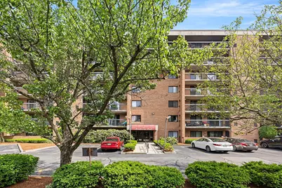 289 Elm St #15, Medford, MA 02155 - Photo 1