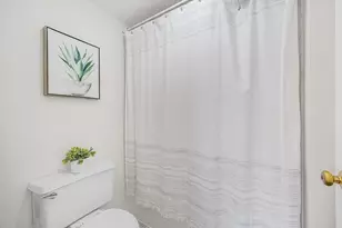 289 Elm St, Medford, MA 02155 - Photo 15