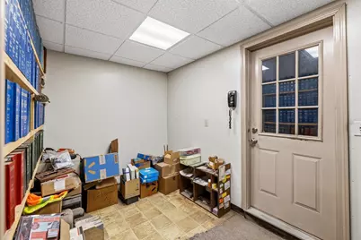 213 Peckham St, Fall River, MA 02724 - Photo 23