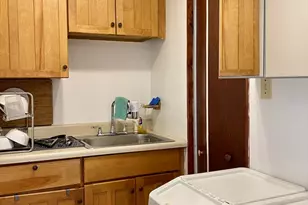 18 Cottage St, Boston, MA 02128 - Photo 5