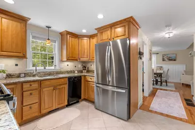 195 Knotty Pine Ln, Barnstable, MA 02632 - Photo 5