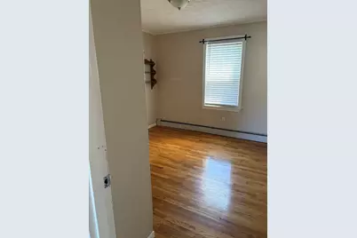 23 Waters Ave, Everett, MA 02049 - Photo 9