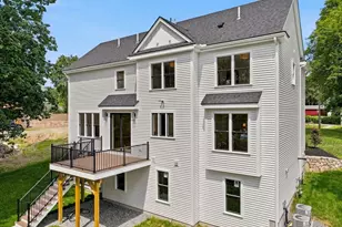 29 Cox St, Hudson, MA 01749 - Photo 3