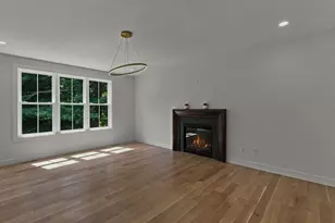 29 Cox St, Hudson, MA 01749 - Photo 11