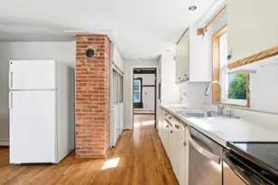 9 Grove St, Medford, MA 02155 - Photo 17