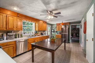 7 Westland Dr, Spencer, MA 01562 - Photo 13
