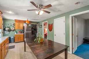 7 Westland Dr, Spencer, MA 01562 - Photo 15