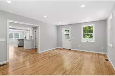 208 N Elm St, Northampton, MA 01060 - Photo 17