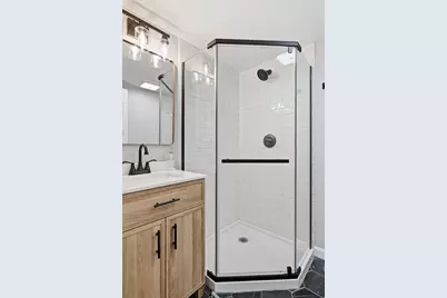 208 N Elm St, Northampton, MA 01060 - Photo 5
