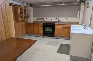 293 Jarvis Ave, Holyoke, MA 01040 - Photo 19
