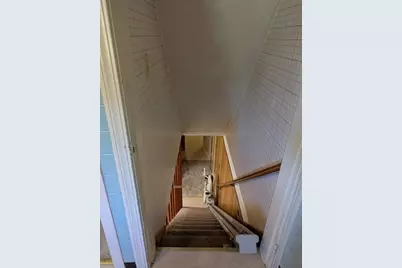 293 Jarvis Ave, Holyoke, MA 01040 - Photo 17