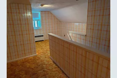 293 Jarvis Ave, Holyoke, MA 01040 - Photo 13