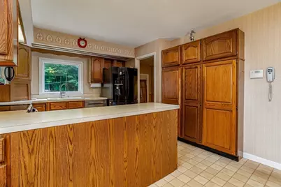 372 Franklin Rd, Fitchburg, MA 01420 - Photo 11