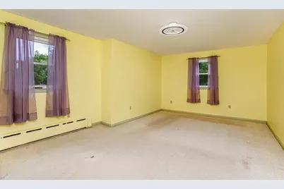 372 Franklin Rd, Fitchburg, MA 01420 - Photo 17