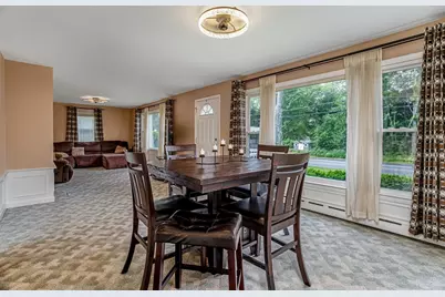 372 Franklin Rd, Fitchburg, MA 01420 - Photo 3