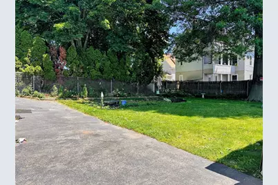 27 Flint St, Lynn, MA 01905 - Photo 7
