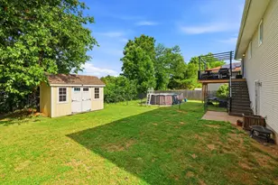 128 Swan Ave, Ludlow, MA 01056 - Photo 31