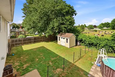 128 Swan Ave, Ludlow, MA 01056 - Photo 29