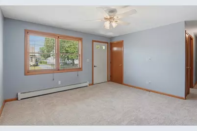 29 Rosella Street, Springfield, MA 01118 - Photo 5