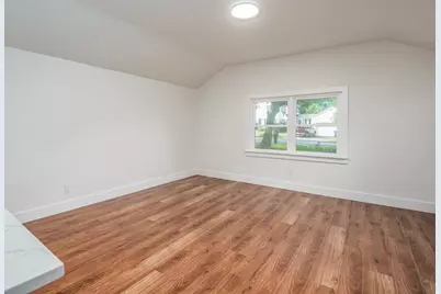 117 Precinct Street, Lakeville, MA 02347 - Photo 13