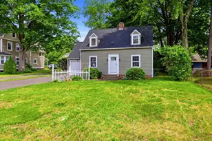 43 Elm St, East Longmeadow, MA 01028 - Photo 3