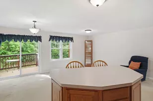 25 Mill Stone Ln, Templeton, MA 01468 - Photo 7
