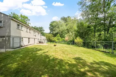 414 Grove St, Reading, MA 01867 - Photo 11