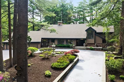 1215 Main St, Lynnfield, MA 01940 - Photo 1