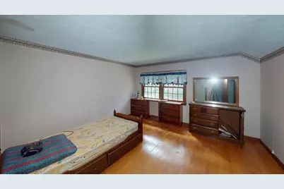 8 Pennock Rd, Chelmsford, MA 01824 - Photo 5