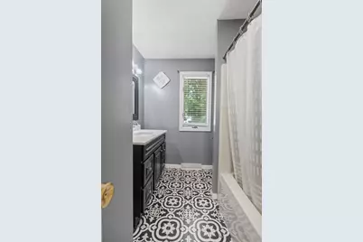 290 Tremont St, Springfield, MA 01104 - Photo 21