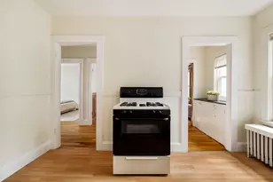 16 Arborough Rd, Boston, MA 02131 - Photo 15
