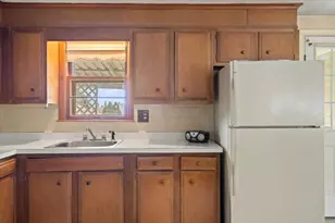 177 Orient St, Worcester, MA 01604 - Photo 11