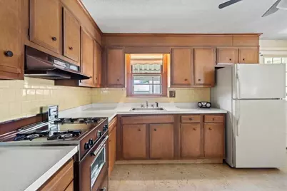 177 Orient Street, Worcester, MA 01604 - Photo 9