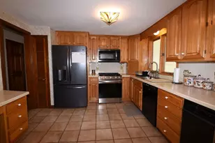 212 Spruce Way, Hanover, MA 02339 - Photo 7