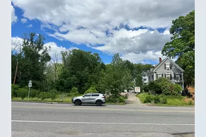 21 Broad St, Merrimac, MA 01860 - Photo 3