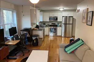 24 Beacon Pl, Somerville, MA 02143 - Photo 5