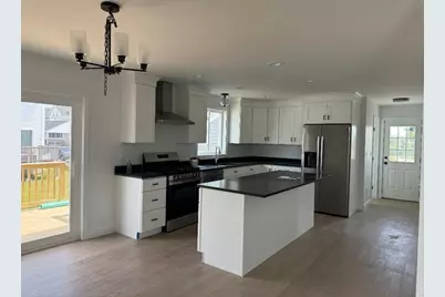 16 Princeton Circle, Fall River, MA 02722 - Photo 7