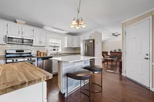 47 Washington St, Auburn, MA 01501 - Photo 7